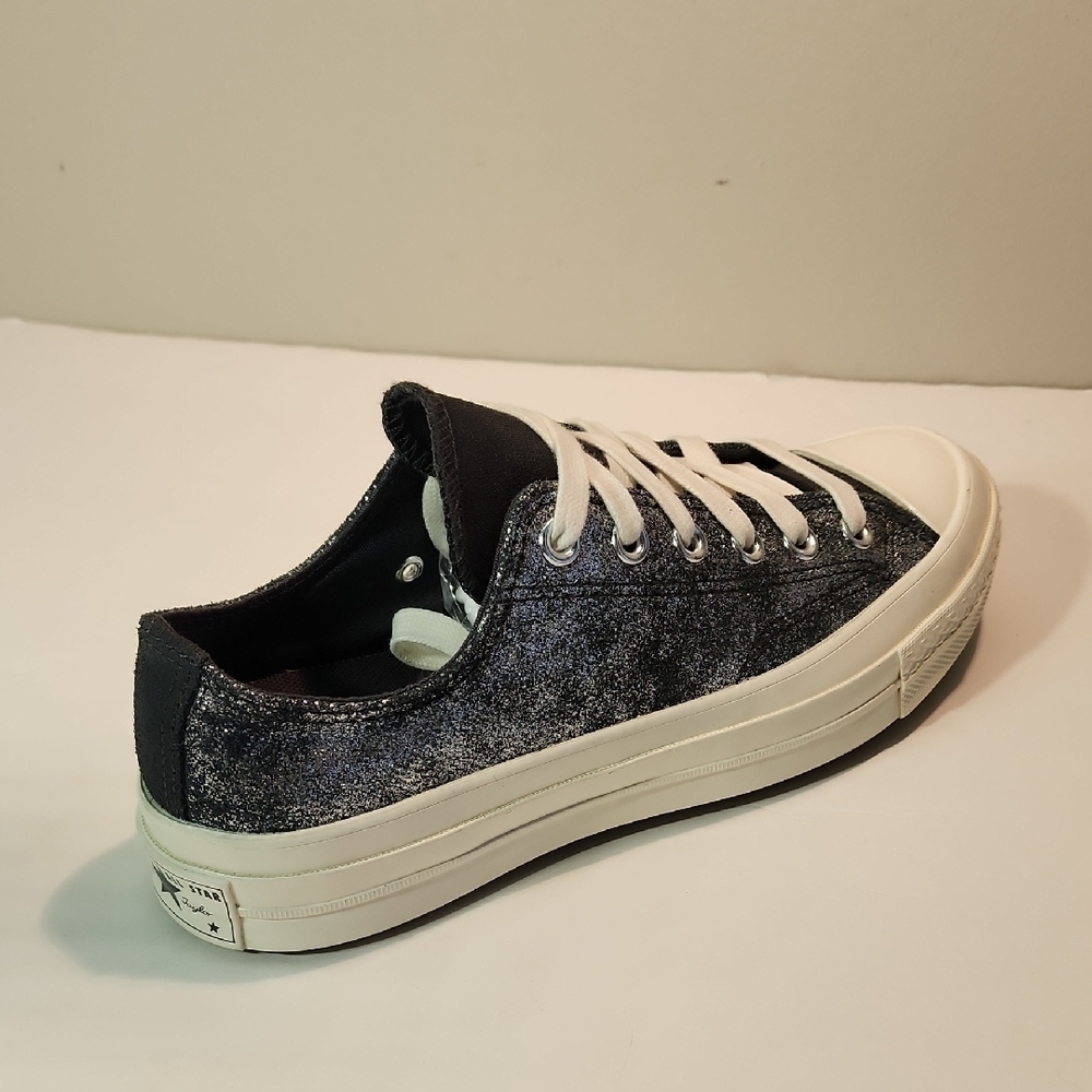 Converse Low-Top Sneakers in Black Speckle with Cream Sole W Size 8 M Size 6 Nwt - Picture 4 of 10